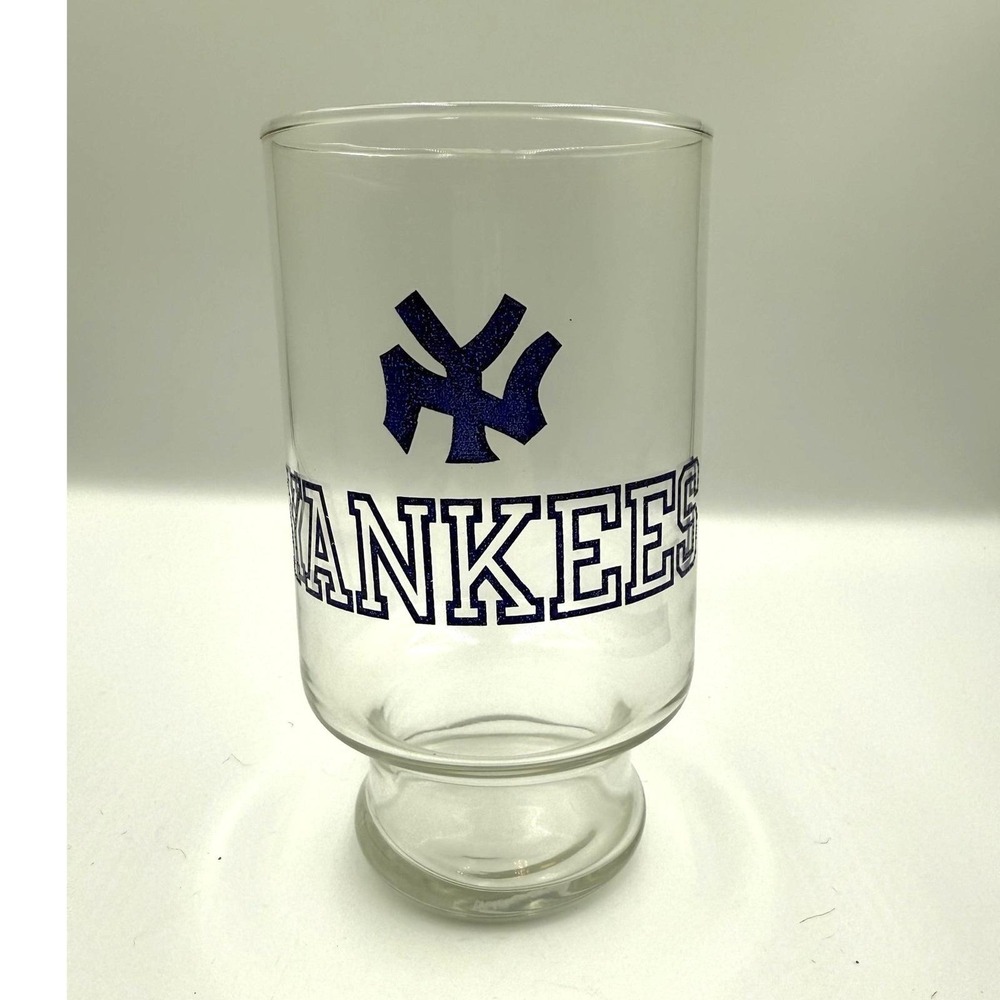 New York Yankees Glass Mug Pedestal Base‎ MLB Barware Cup